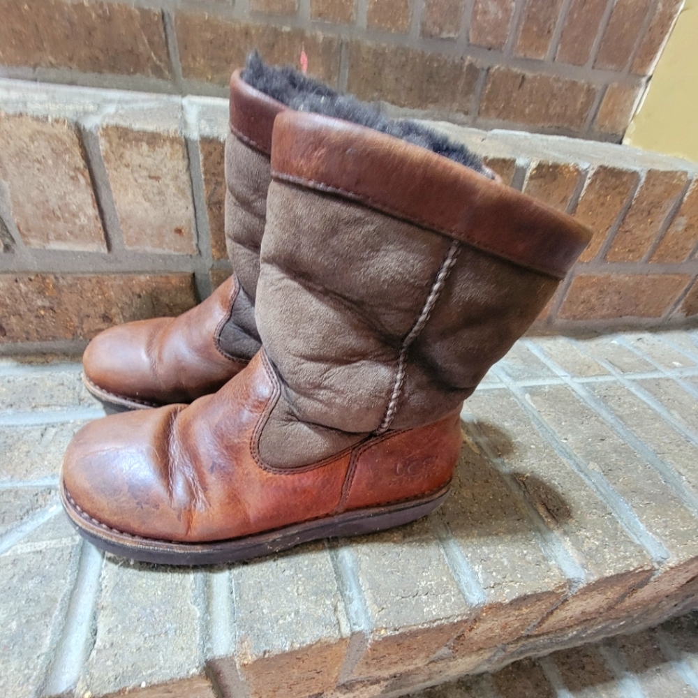 UGG boots size 3